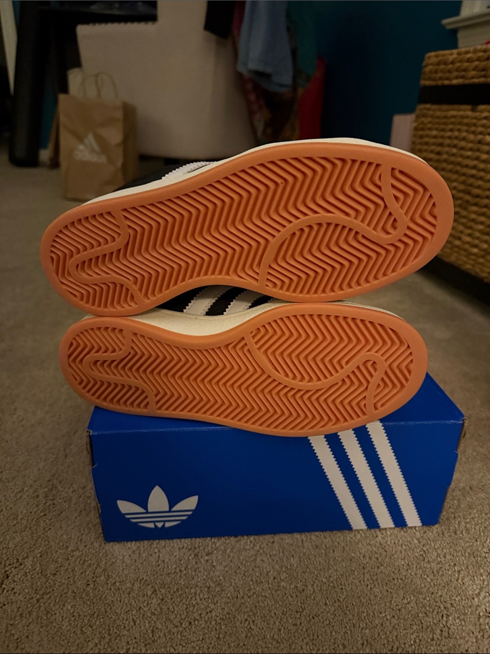 NIB Adidas women’s Black and White Campus Sneakers - Picture 4 of 4